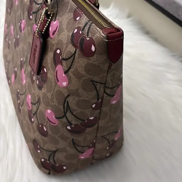 NWT COACH Gallery Tote Bag In Signature Canvas With Cherry print